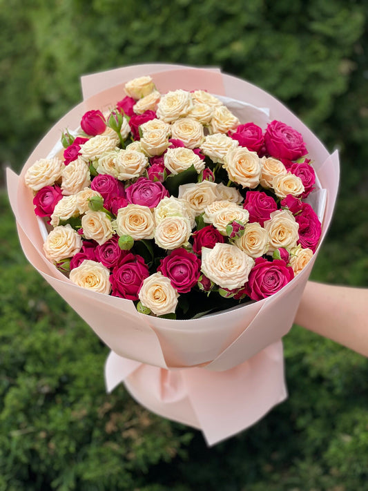 39 Peony Roses (Varieties Majestic and Tanja)