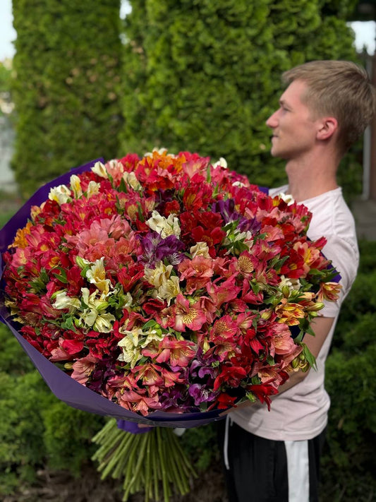 Bouquet of 101 Alstroemerias