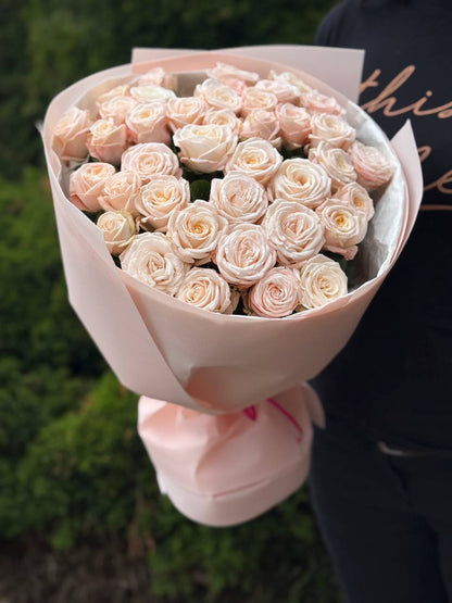 39 Spray Peony Roses Variety Bombastic Single-Bud

