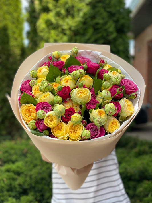 39 Peony Roses Varieties Majestic and Peony