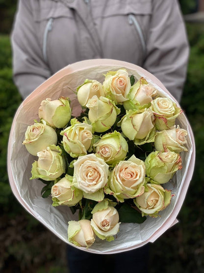 19 Roses Variety Wedding Rosé