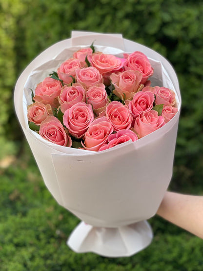 19 Roses Holland Variety Pink