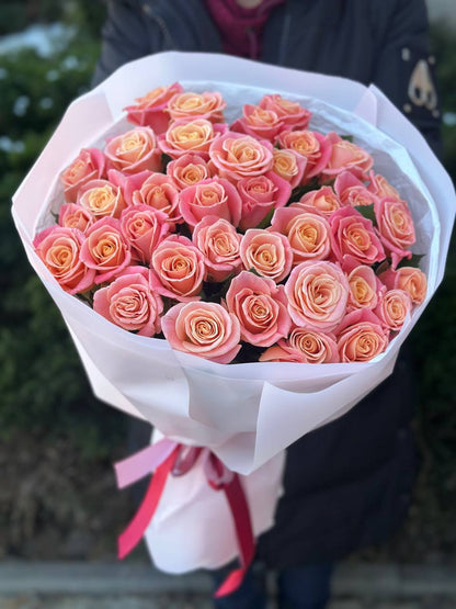 39 Roses Variety Miss Piggy