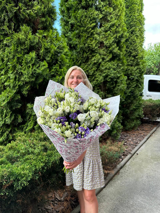 Eustoma 19 stems (70 cm)