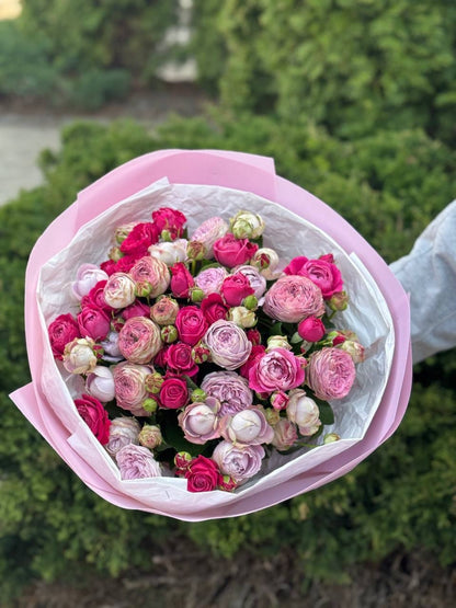 39 Roses Varieties Lavender and Majestic
