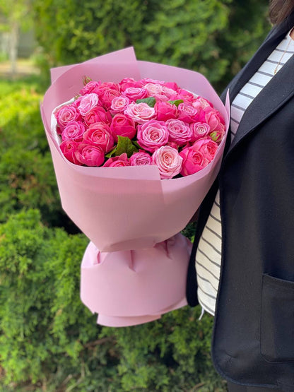 39 Peony Roses Varieties Light and Lady Bombastic