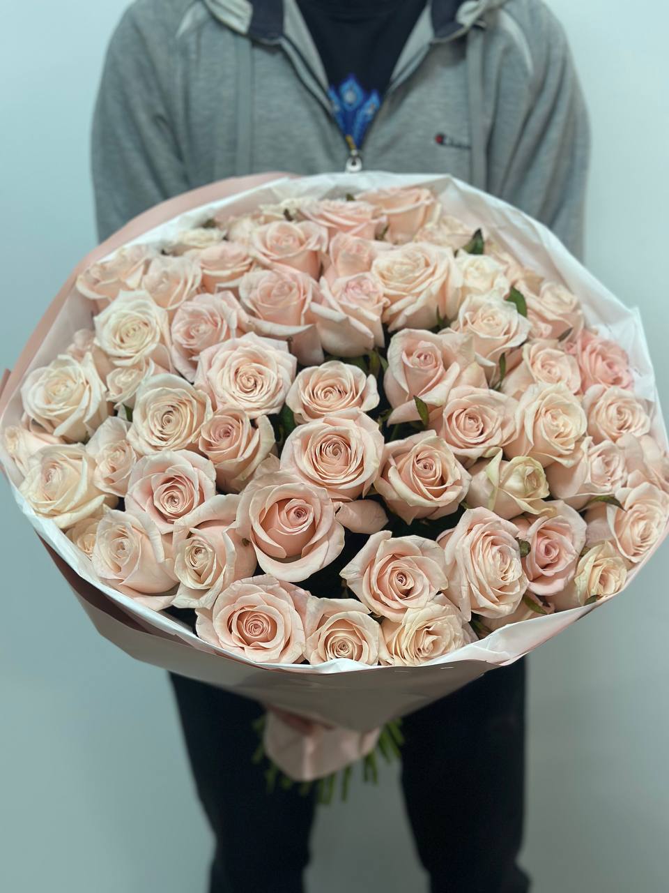 51 roses of the Kimberly variety