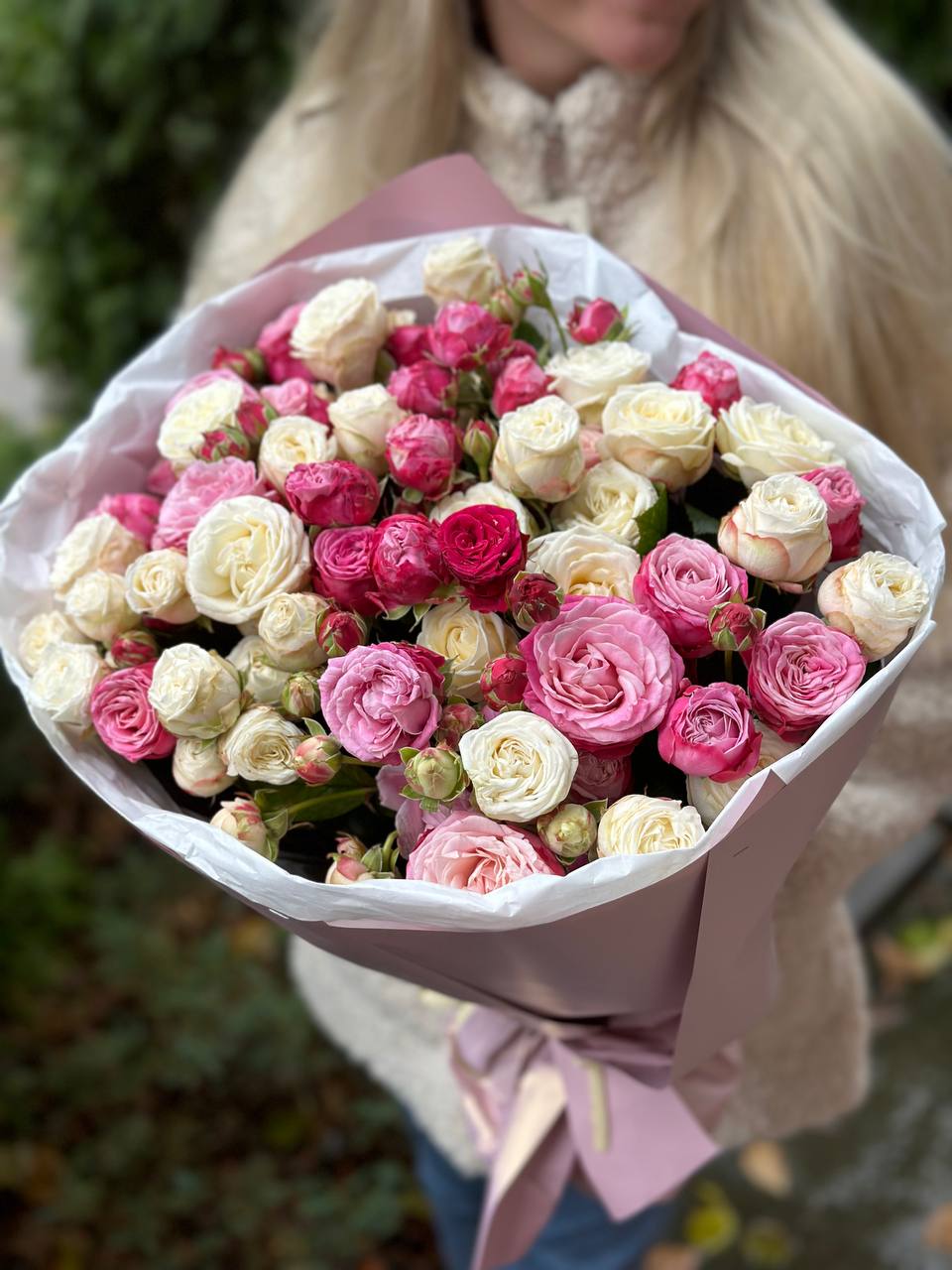 39 Roses Varieties Miss and Lady Bombastic