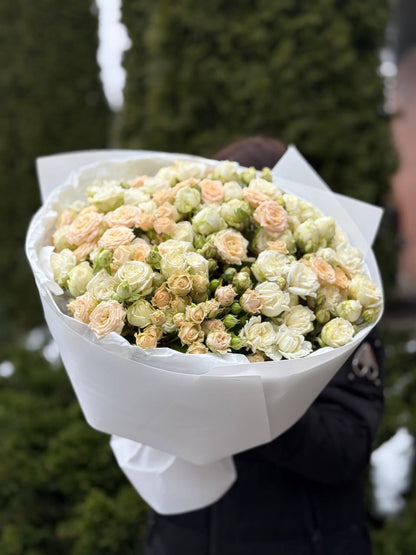 39 Roses Varieties Miss Bombastic and Tanja