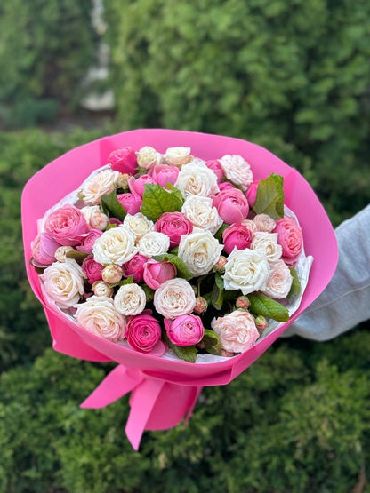 39 Roses Varieties Light and Bombastic
