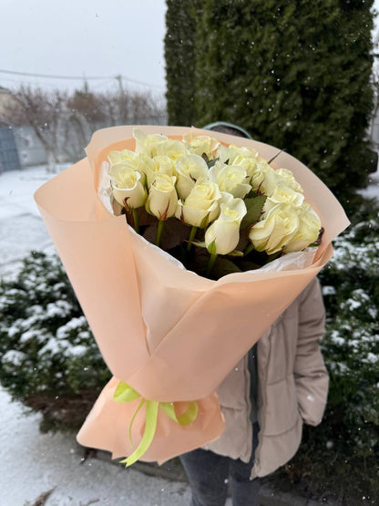 39 Roses Variety Beluga