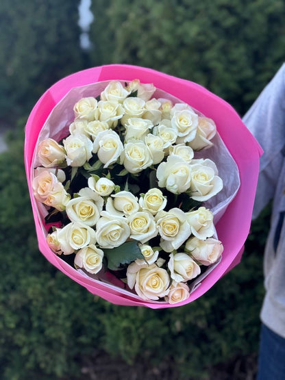 39 Roses Variety Beluga