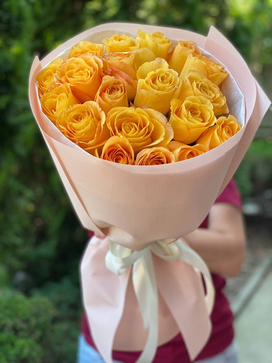 19 roses variety Penny Lane