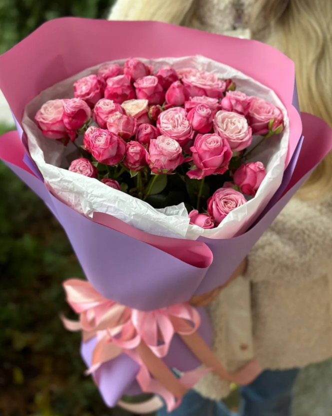 19 branchy peony roses, Lady Bombastic variety