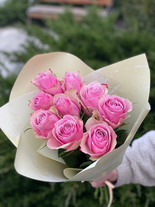 9 roses (color Soft Pink) 50 cm